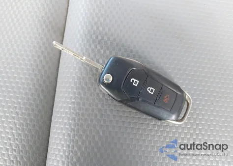 2016 Ford F-150 Xl z USA, uszkodzony, nr VIN 1FTFX1EF3GFD51260